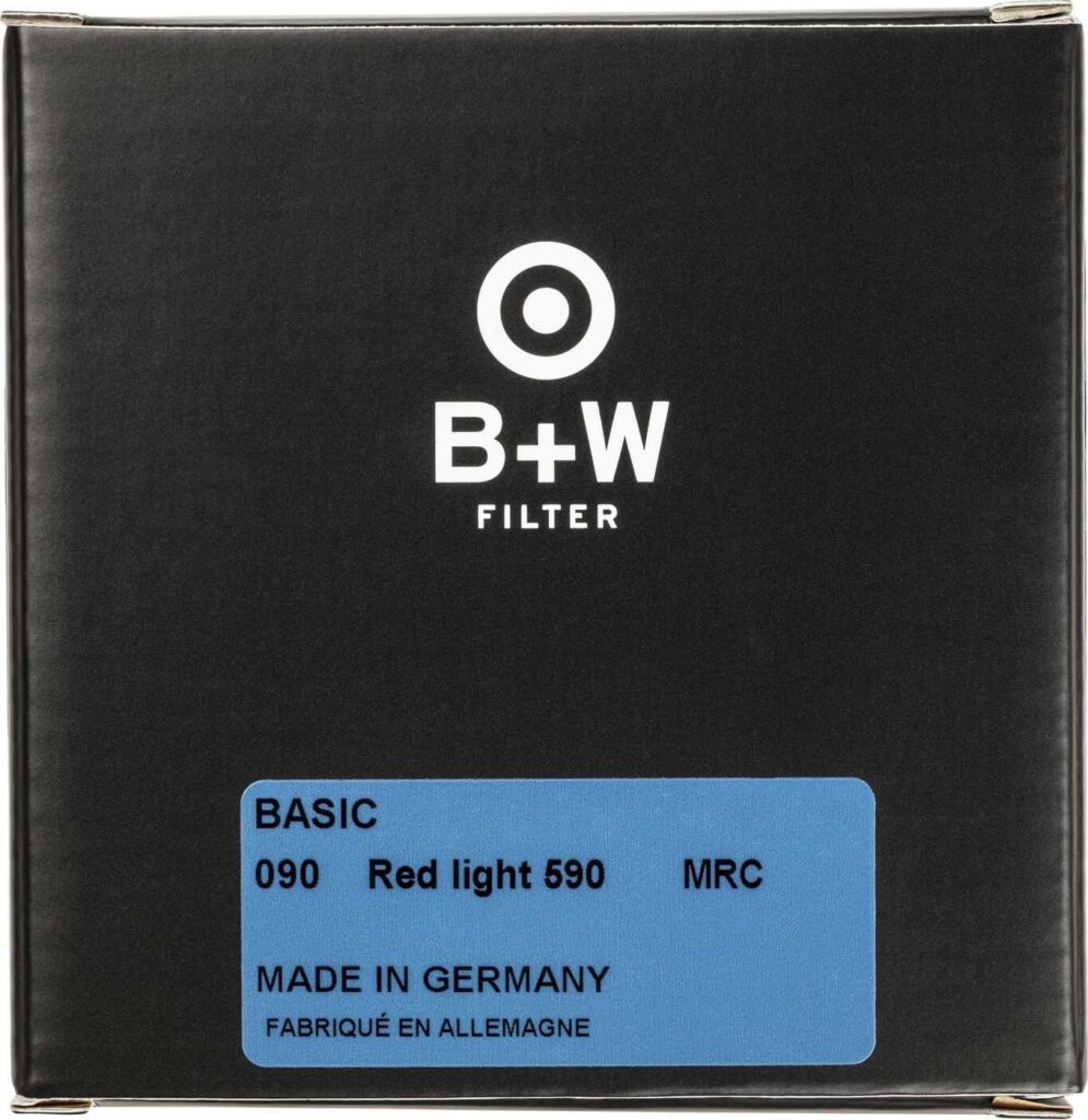 B+W 090 Rot-Filter, hell 590, MRC/Basic