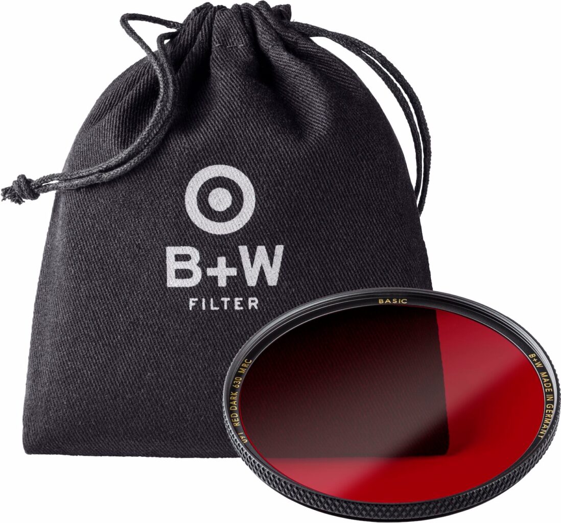 B+W 090 Rot-Filter, hell 590, MRC/Basic